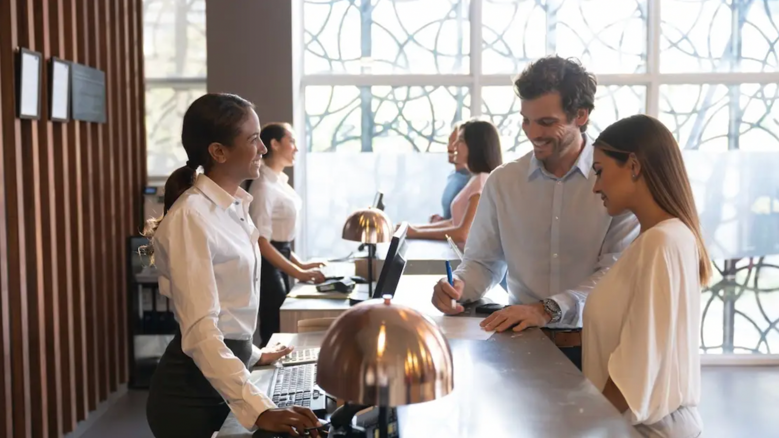 Q2 2023 Hospitality Infographic Trends